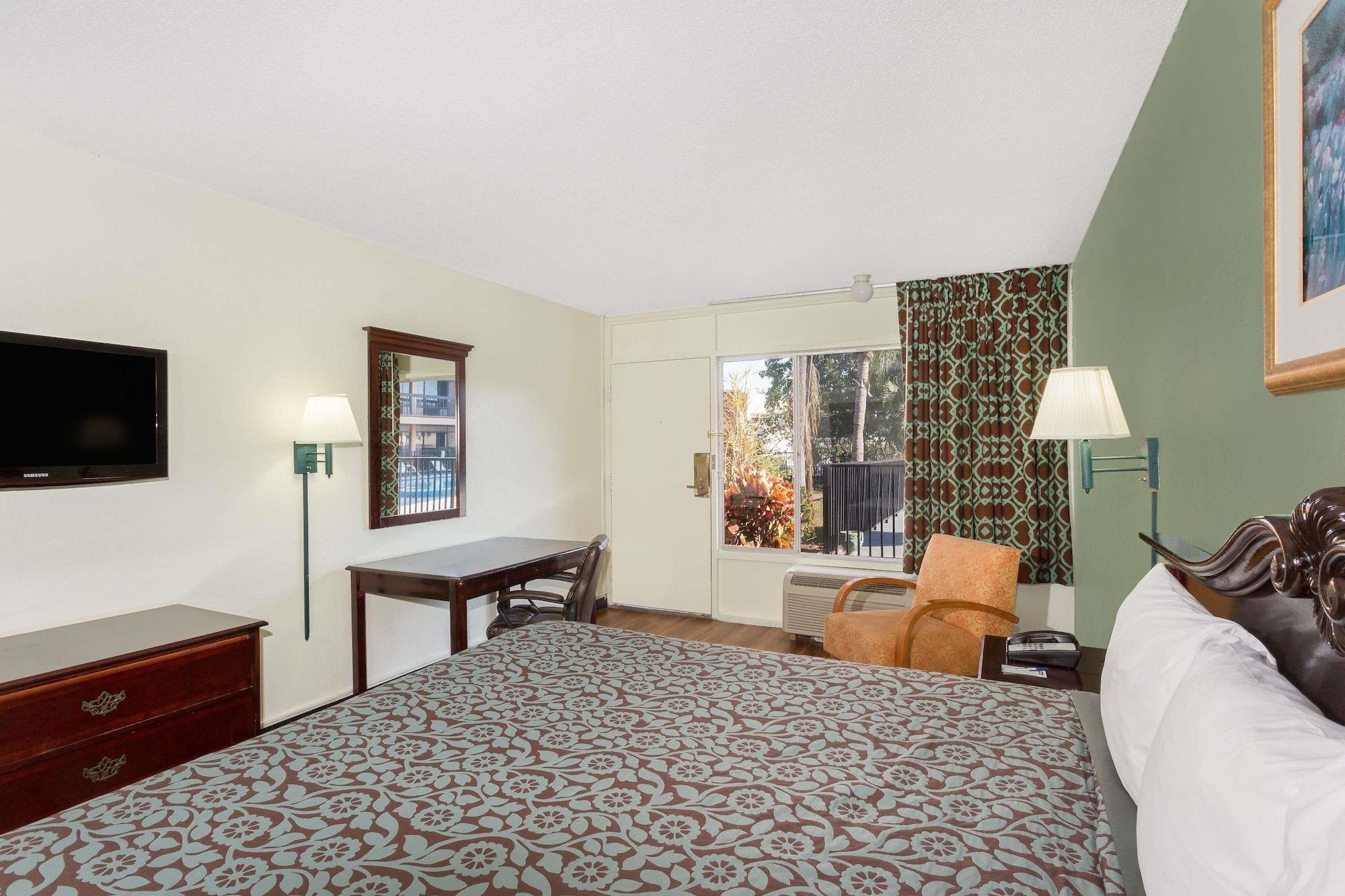 Travelodge By Wyndham Fort Myers North North Fort Myers Buitenkant foto